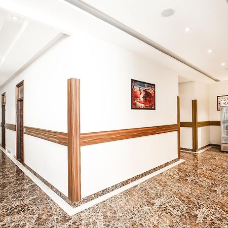 Hotel Woodcrest Zirakpur - Best Family Hotel By - A Unit Of Sidham Group ภายนอก รูปภาพ