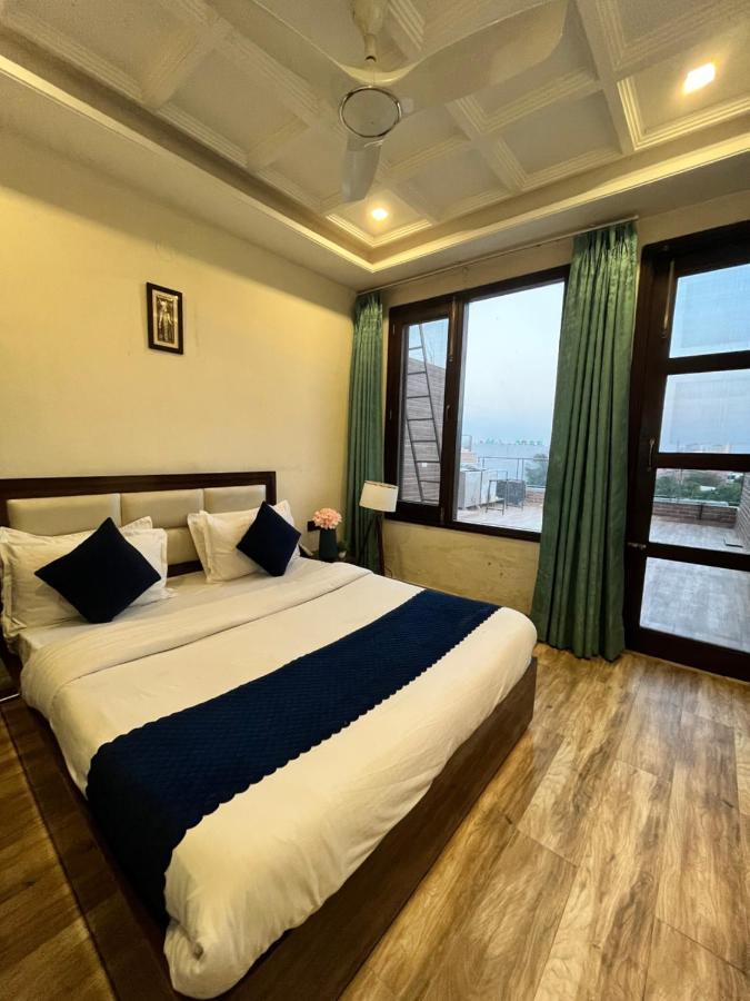 Hotel Woodcrest Zirakpur - Best Family Hotel By - A Unit Of Sidham Group ภายนอก รูปภาพ